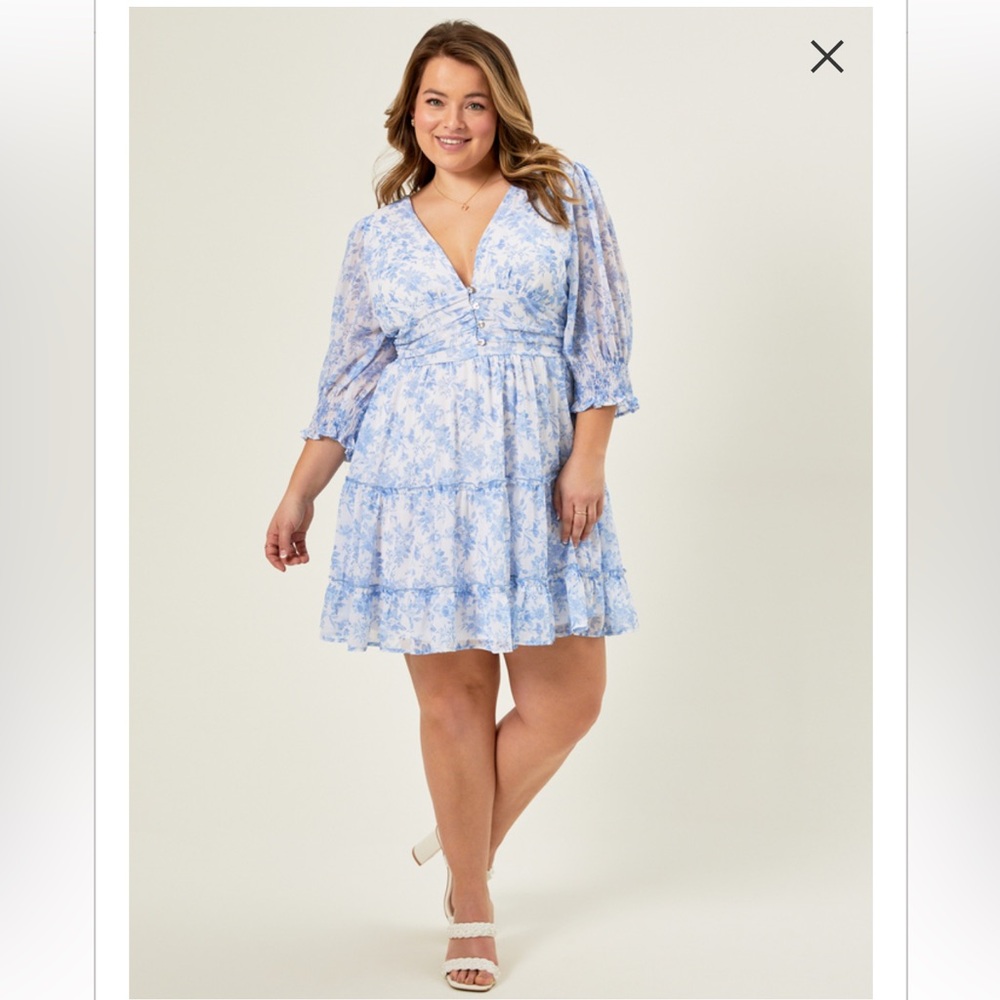Arula Lisa Floral Mini Dress